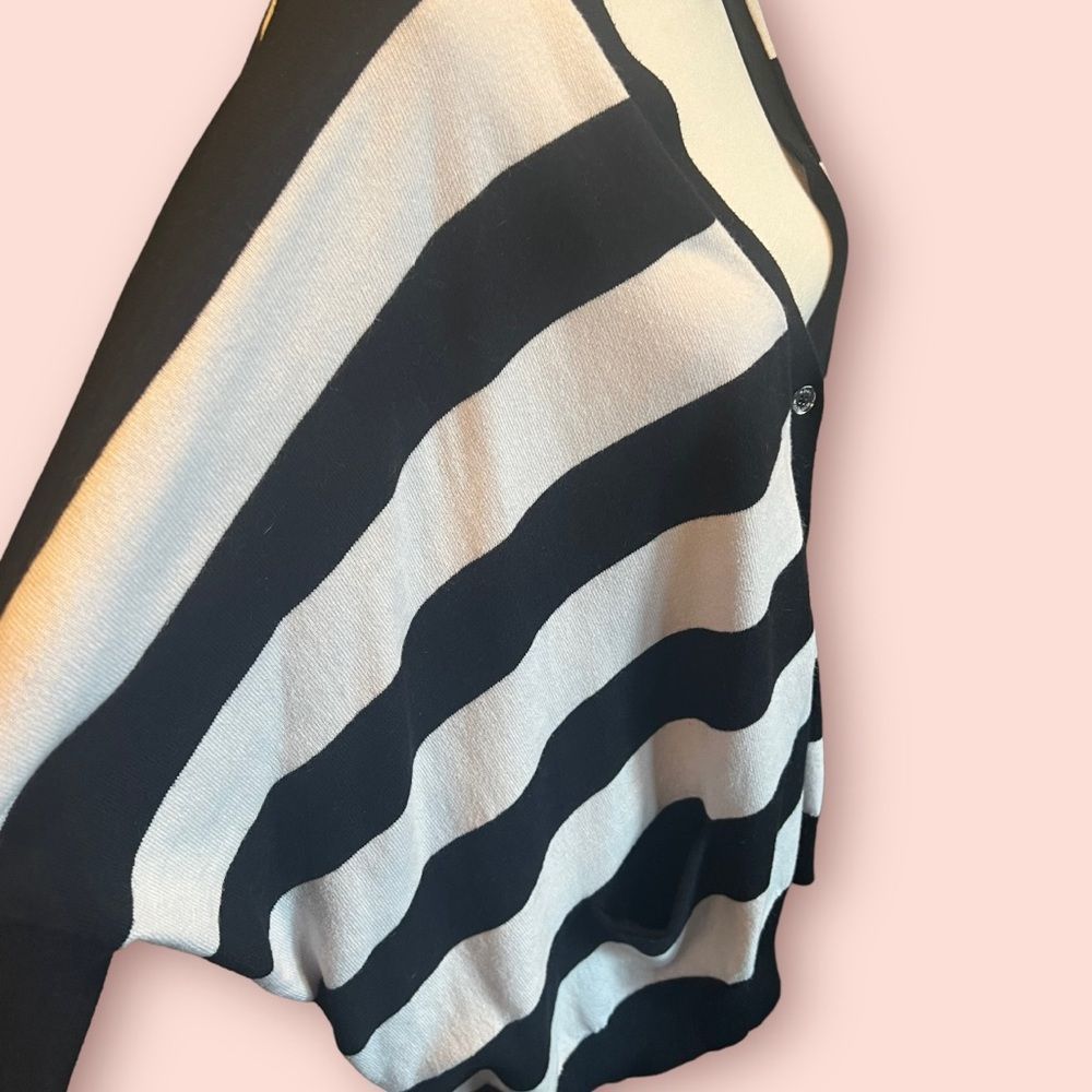 MICHAEL Michael Kors 🥳 5/$15 🥳 Striped Button Up Chunky Sweater Cardi - Picture 5 of 6